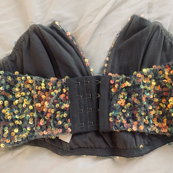Size small bra sequined top - Picture 2 of 2